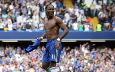 九游体育-杨鸣转身，断腕京城映铁骨，三分虽少亦峥嵘