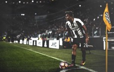 九游娱乐-电竞世界杯盛大开幕，全球顶尖战队争夺荣耀巅峰