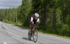 九游娱乐|中国女足备战亚洲杯，新帅亮相引关注