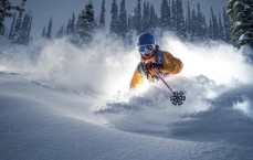 【九游体育入口】UFC巨星阿迪萨亚成功卫冕中量级冠军，激战五回合击败挑战者