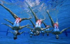 【九游体育】诺丁汉森林老板雅典出庭受审，涉嫌煽动足球暴力引足坛震荡